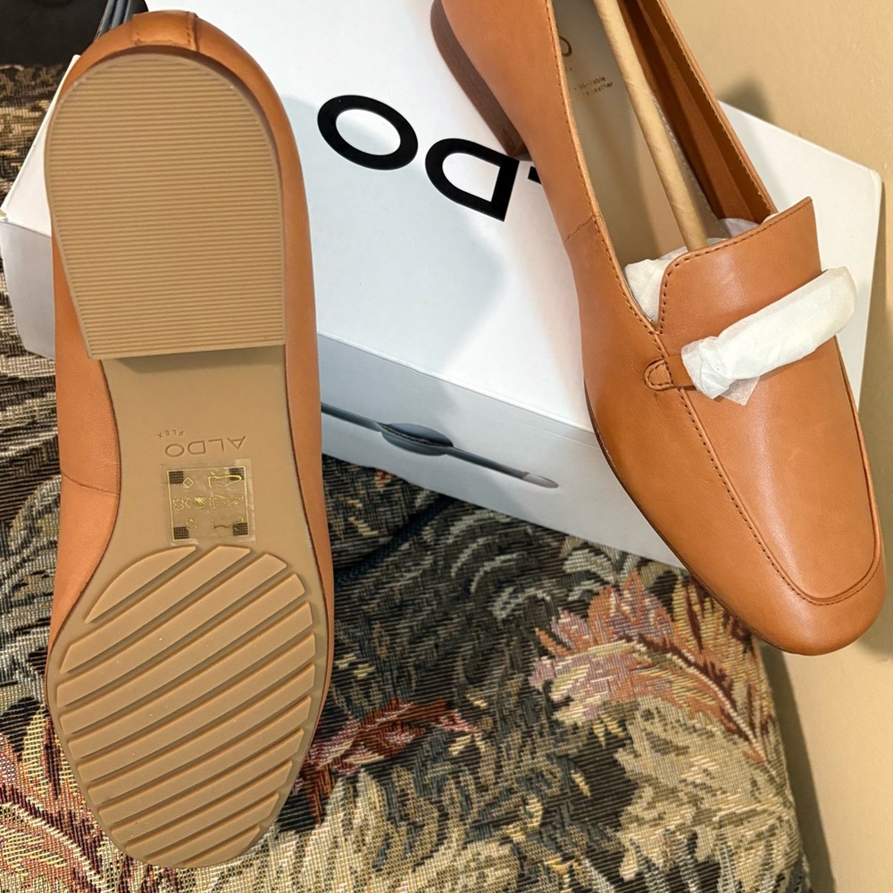 Aldo Women's Tan Loafers